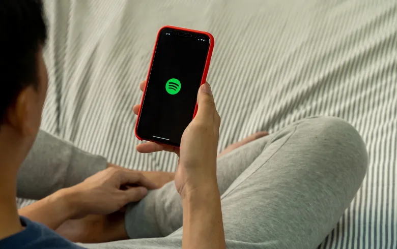 How to See Spotify Play Count