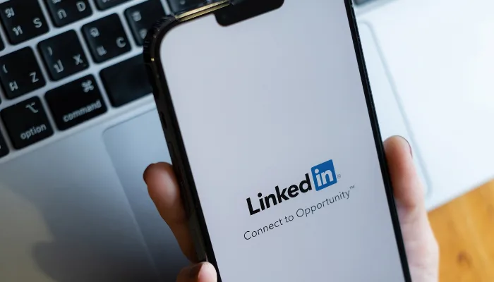 Should You Buy LinkedIn Premium?